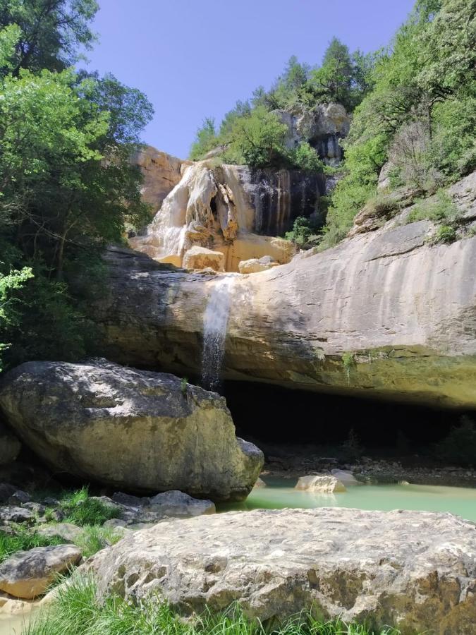 Apartamento Rural Casa Paco Con Jacuzzi Exterior Y Barbacoa Aínsa Eksteriør billede